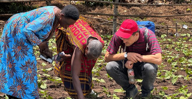 Ugandan Farmers Teach Scientists to Rethink Seed Systems